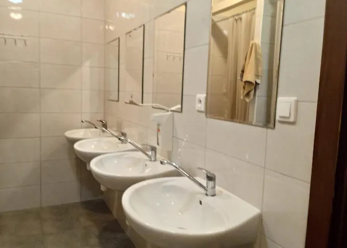 Hostel Lubelski - Blisko Centrum Zdrowia Dziecka & Instytut Kardiologii